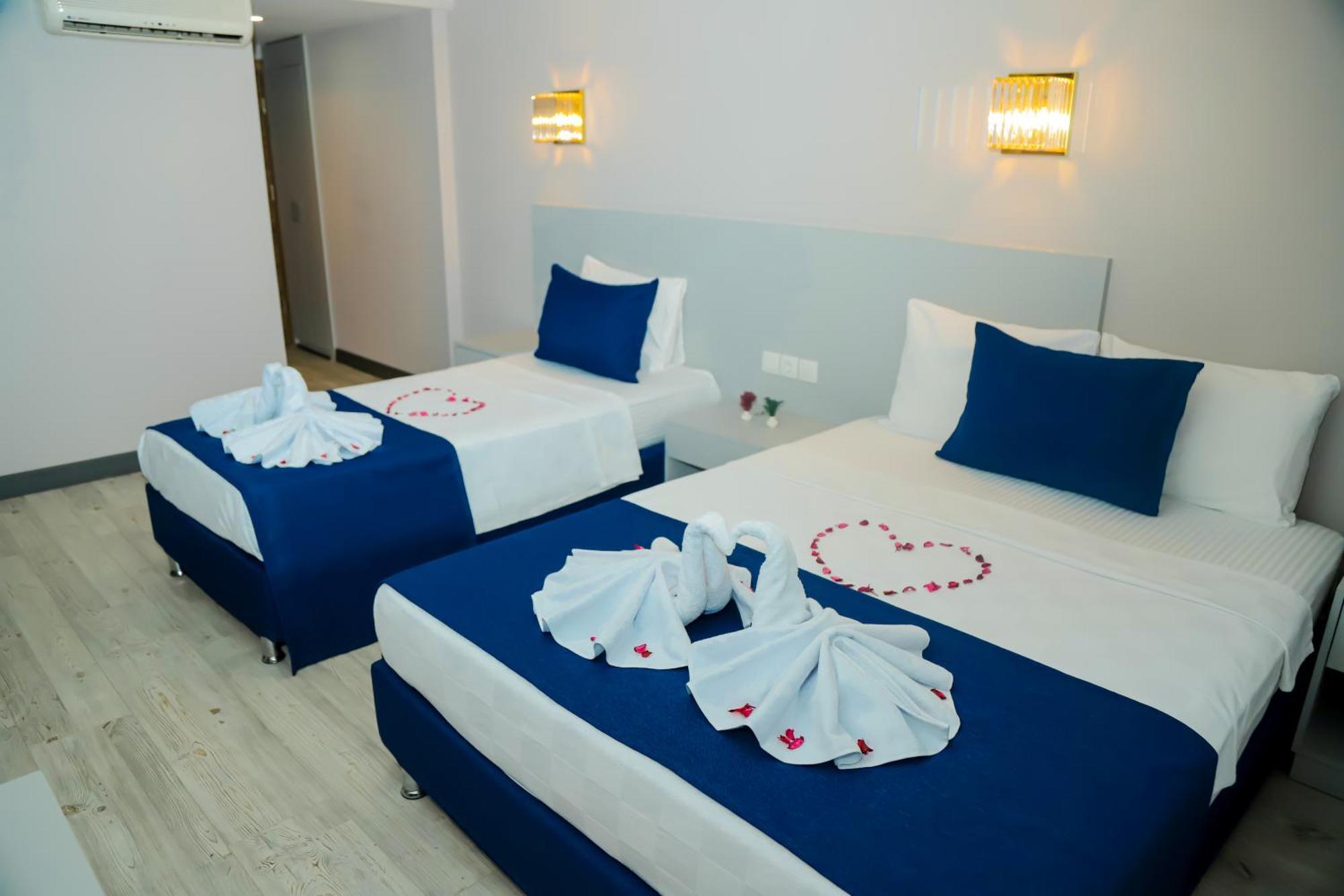 Hotel Safari 3*