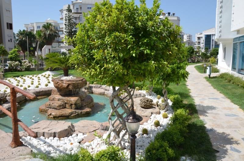 Onkel Residences *