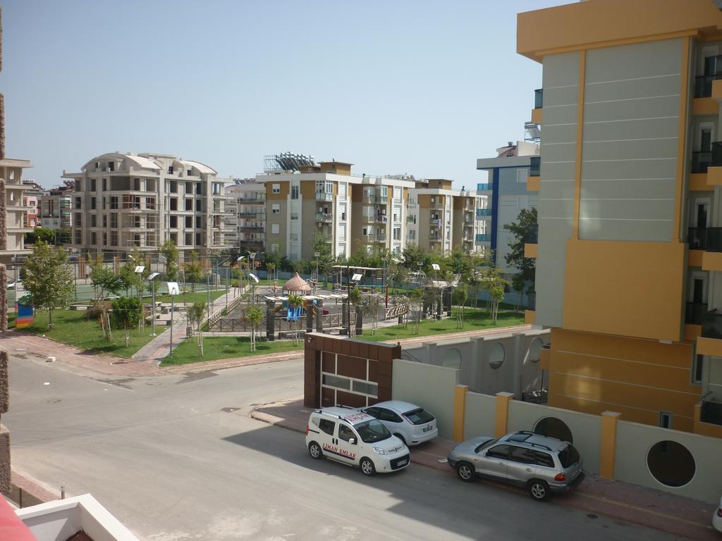 Aqua Homes Apartment *