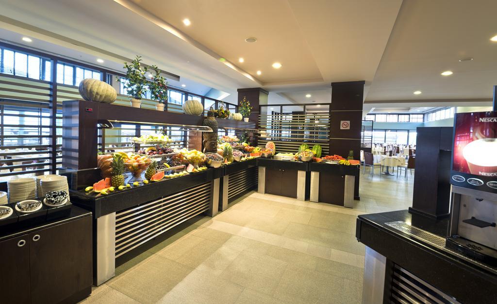Limak Lara Deluxe & 5* Antalya