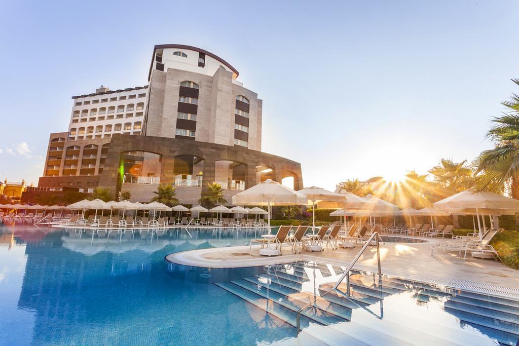 Melas Lara Hotel