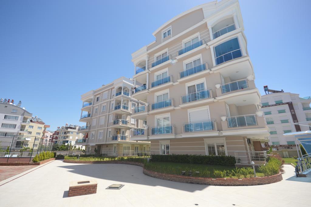 Apartment Gardenya House