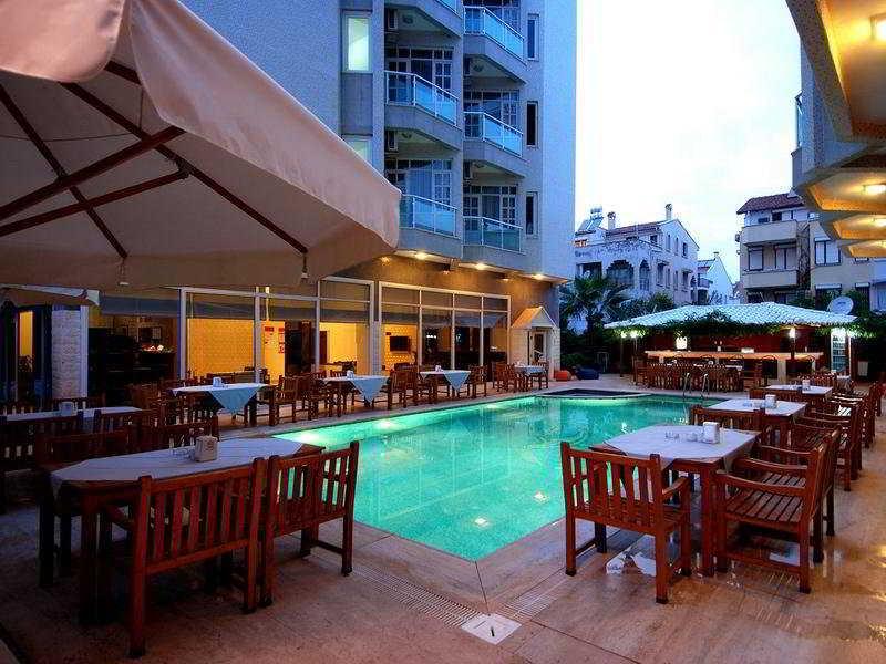 Golden Orange Hotel 3*