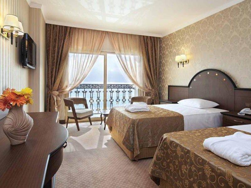 Hotel Megasaray Westbeach 5*