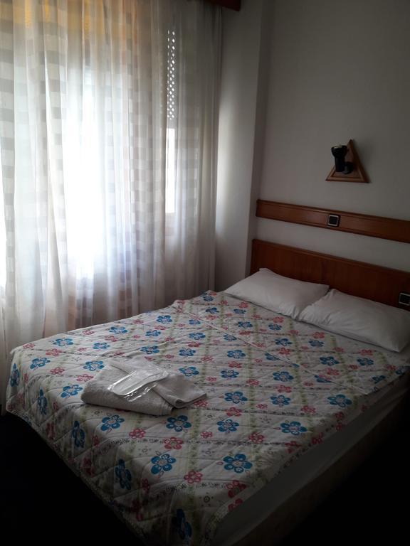 Hotel Opera 3*