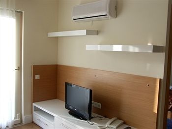 Aparthotel Address