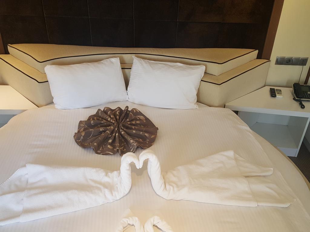 Otel Mostar 3*