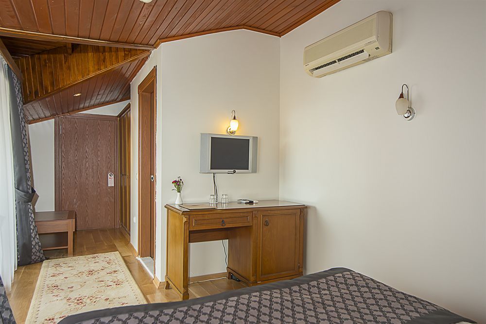 Argos Hotel