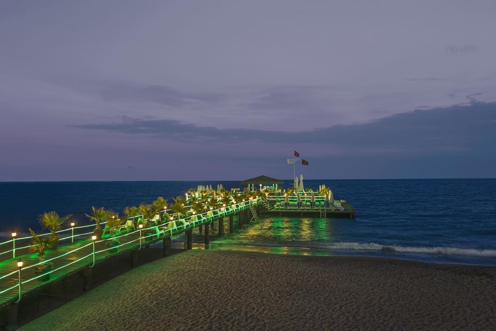 Delphin Palace 5* Antalya