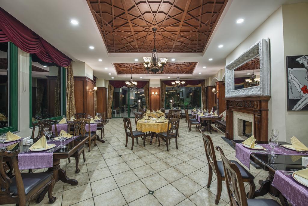 Resort Delphin Palace Antalya