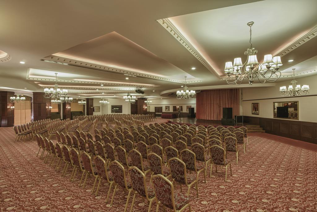 Resort Delphin Palace 5*