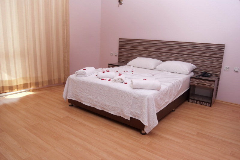 Hotel Zel 3*