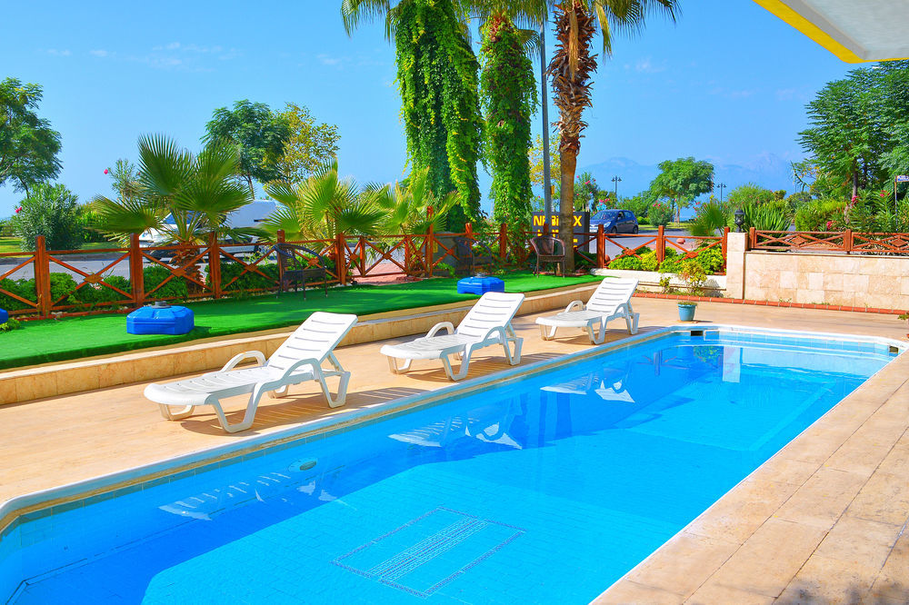 Hotel Nebilux