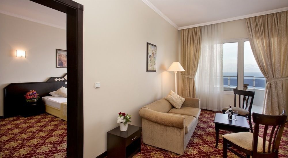 Adonis Otel Antalya