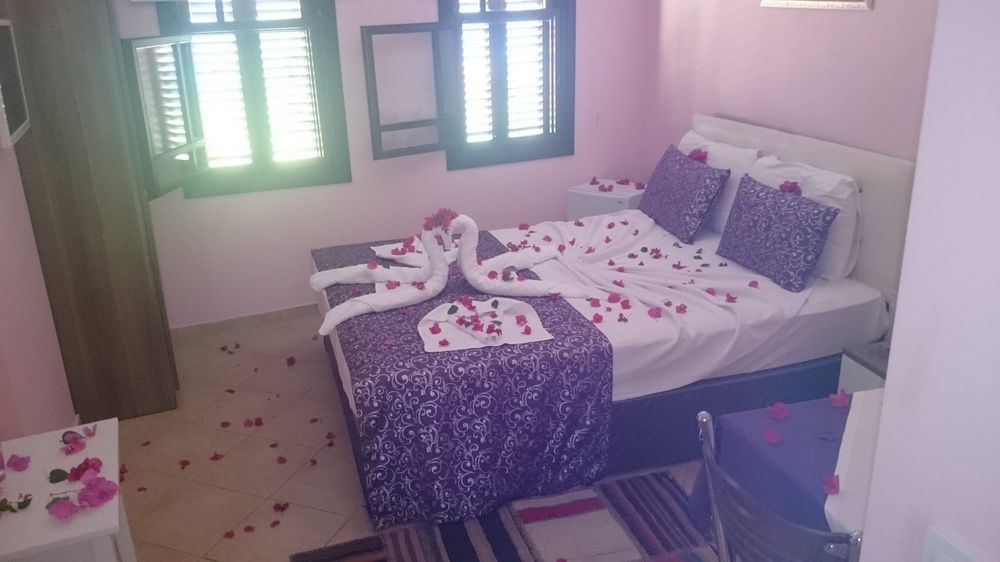 Marina Hostel Antalya