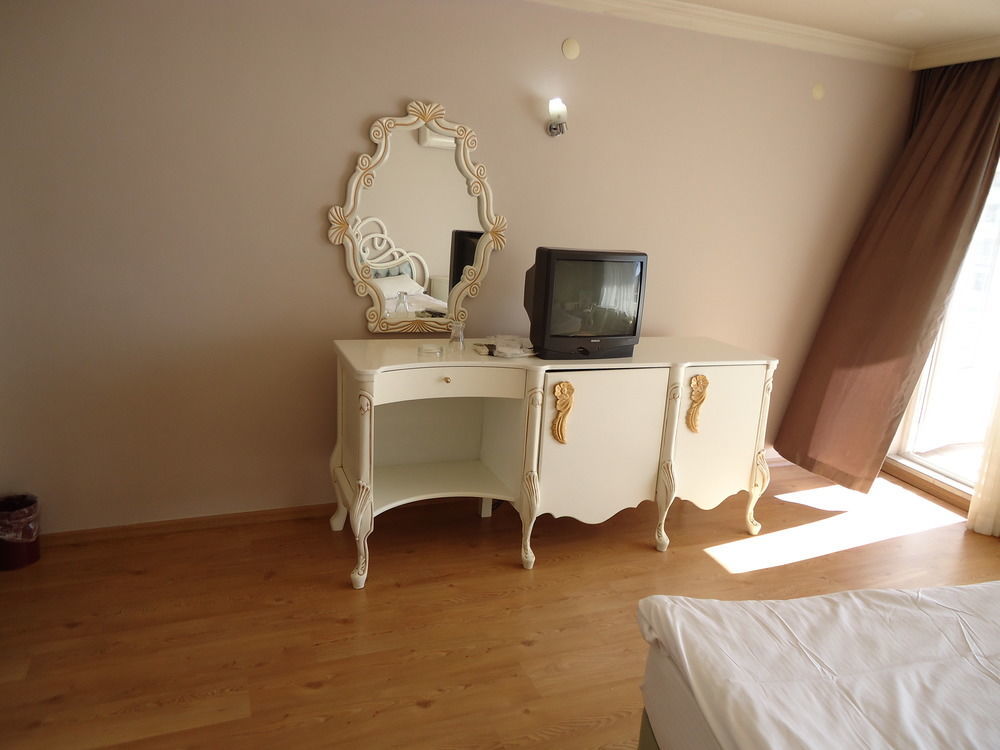 Bilgehan Hotel 3*