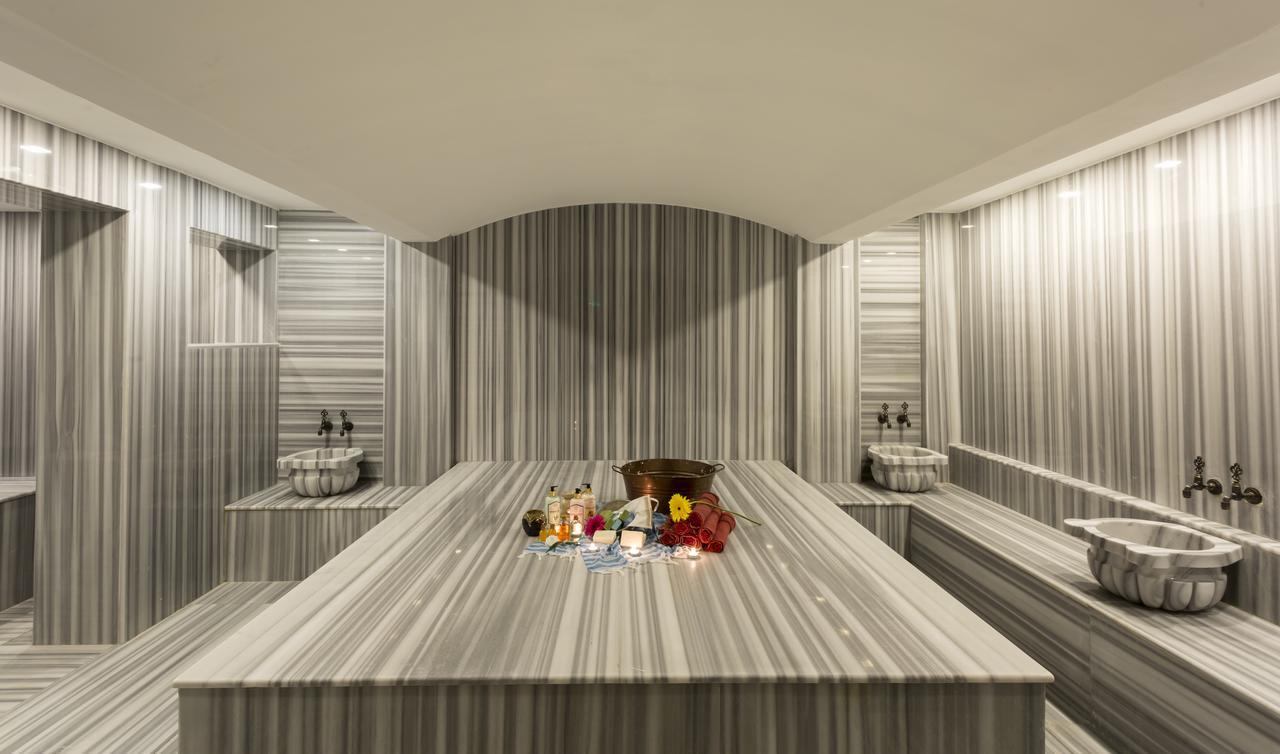 Wise & - Adults Only Otel