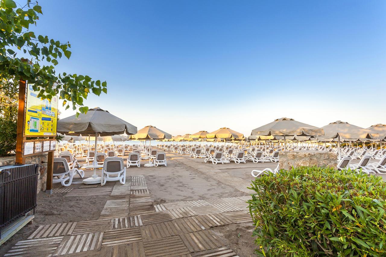 Melas Lara Hotel 5*