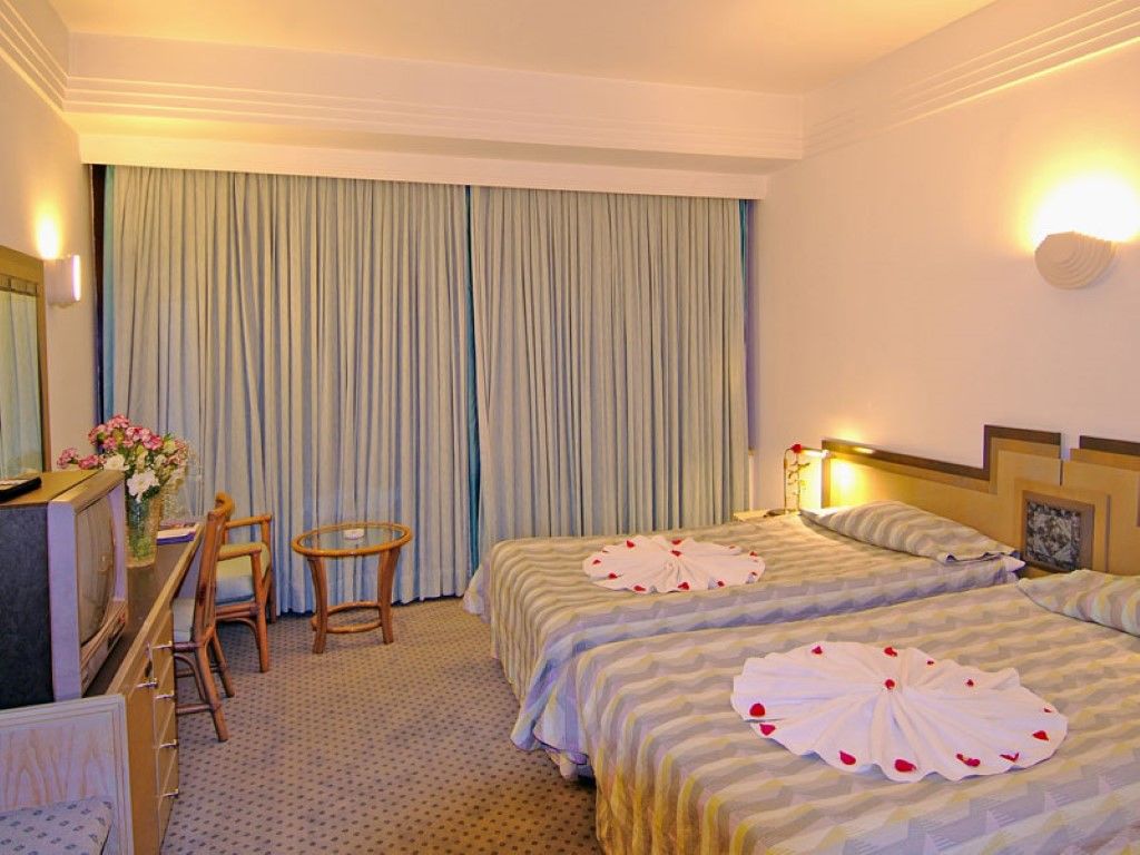 Oezkaymak Falez Hotel