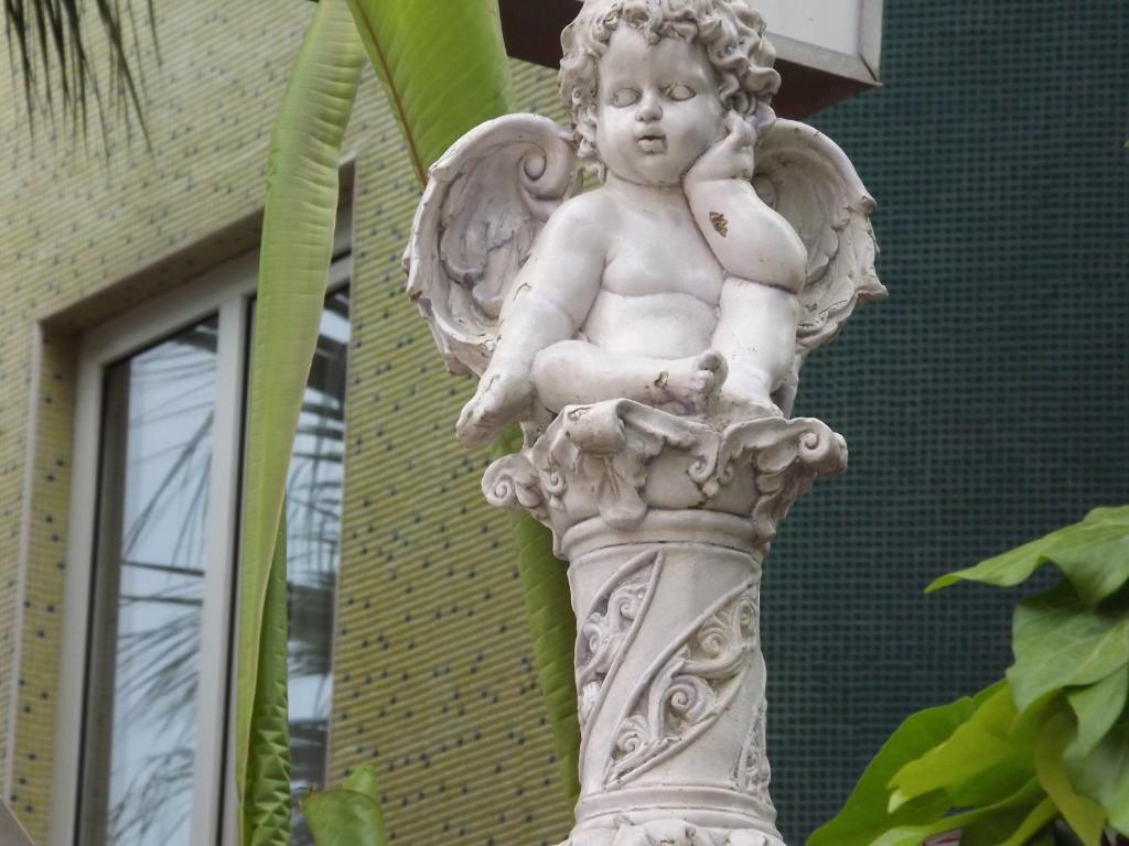 Beyaz Melek Otel 3*