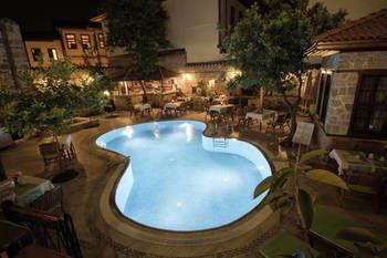 La Paloma 3*