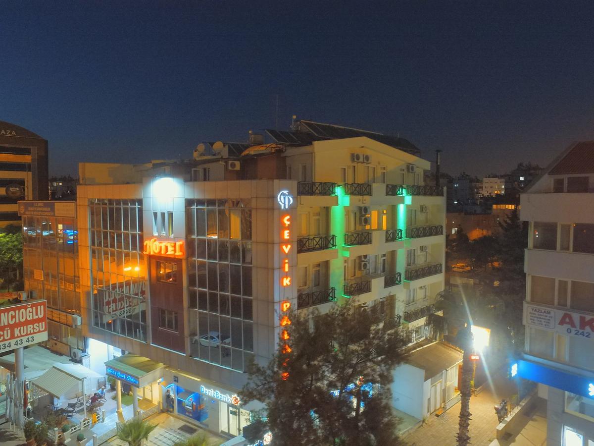 Cevik Palace Otel 2*