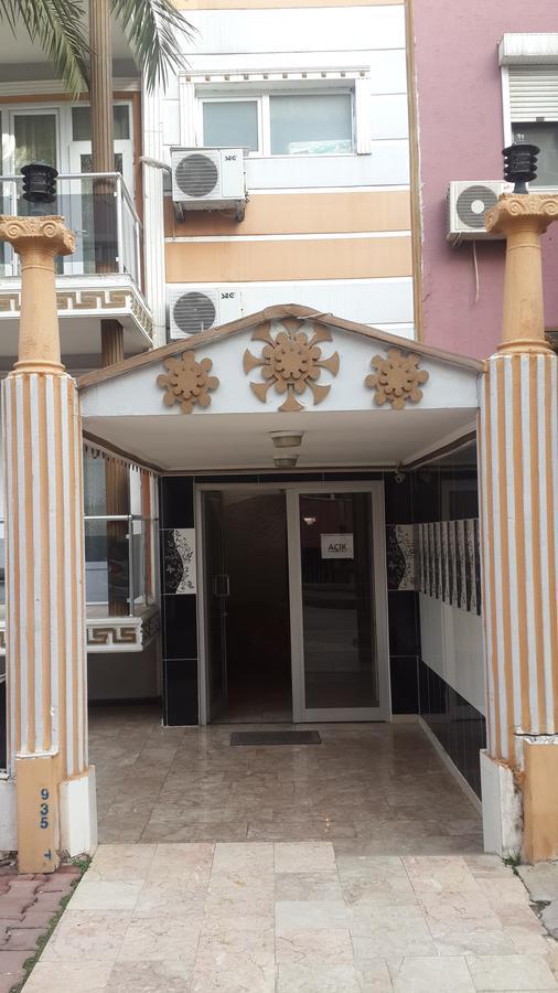 Hostel Uyar Palace