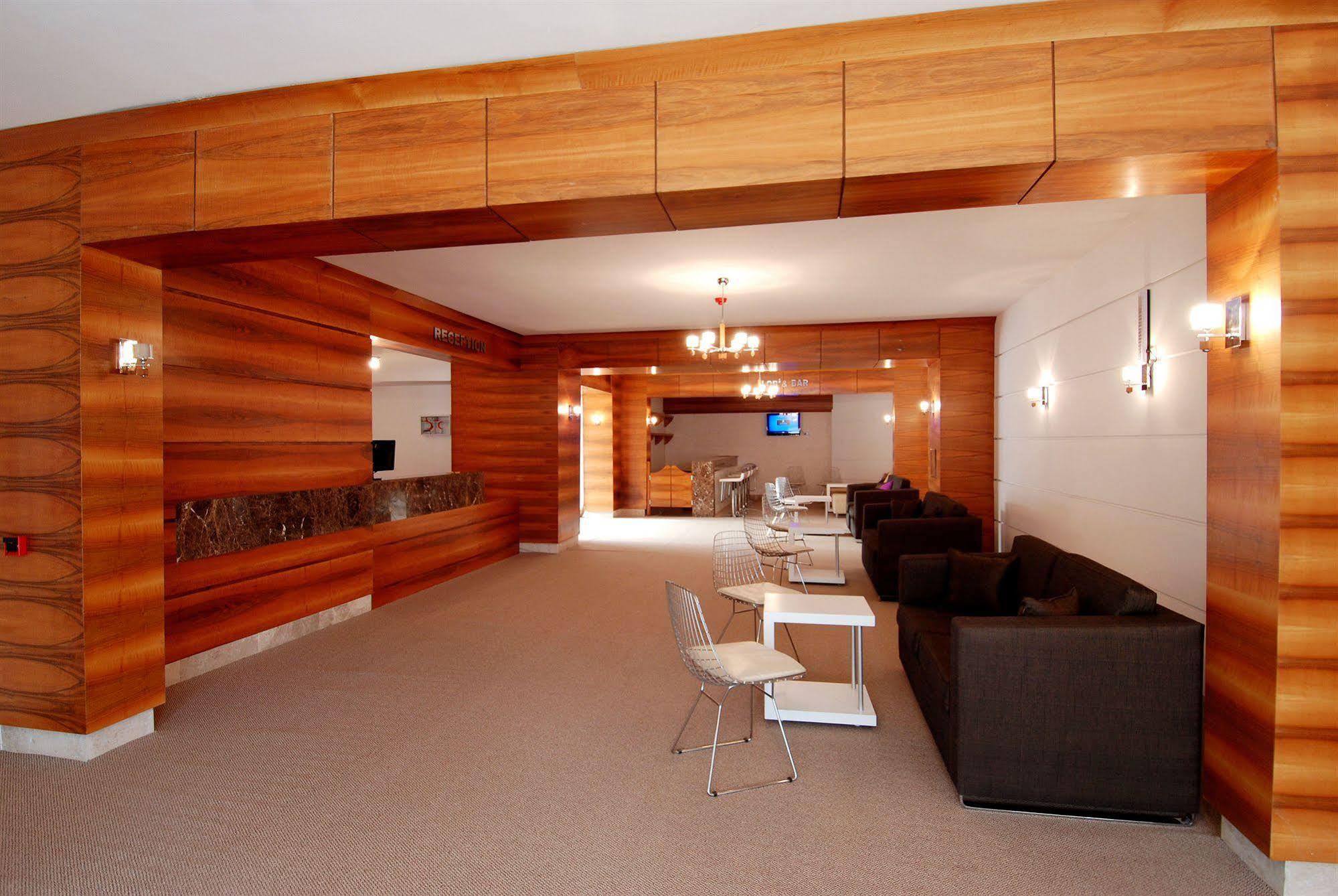 Han Hotel Hotel 3*
