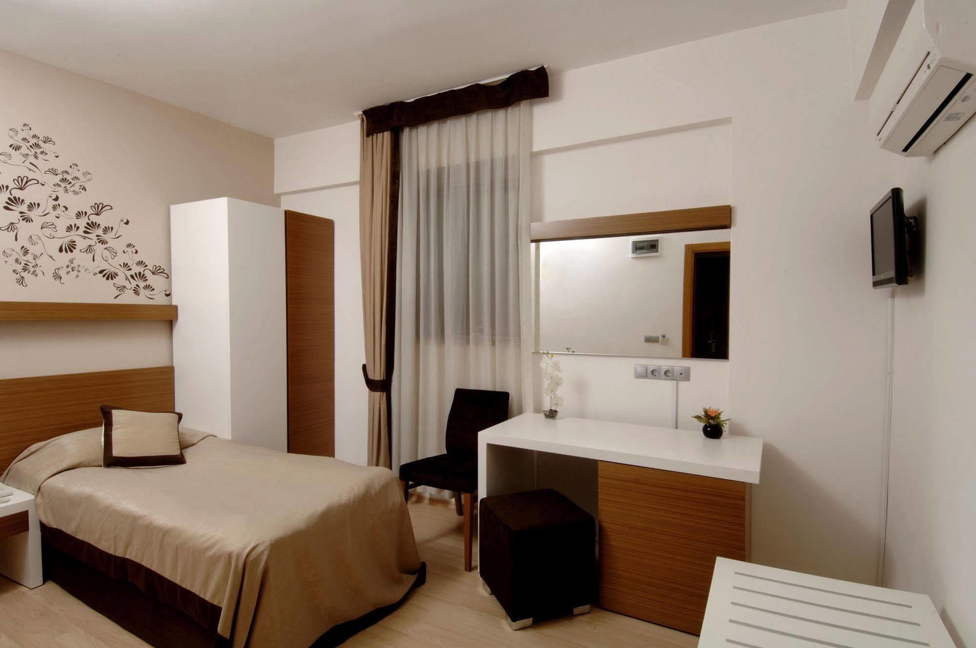 Han Hotel Otel