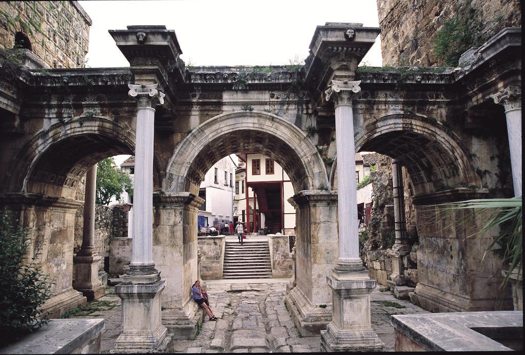 Lavin Antalya