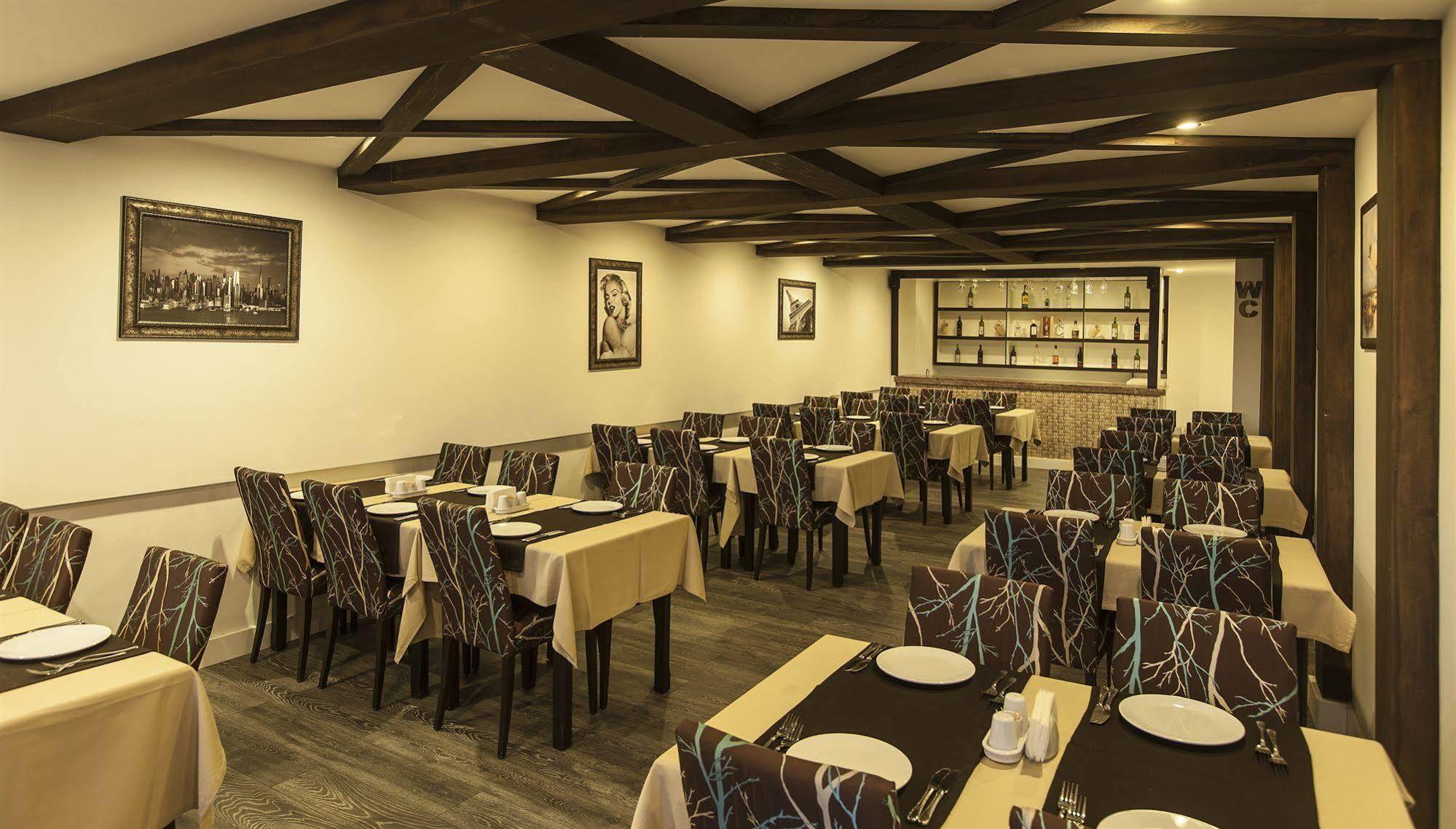 Altes Hotel 3*