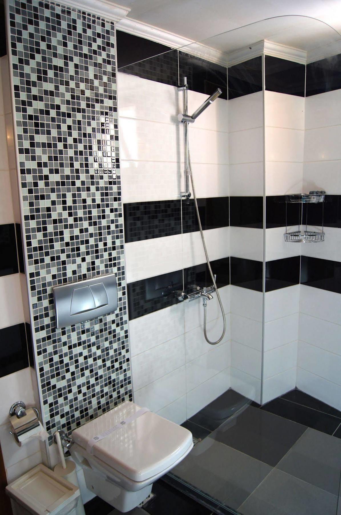 Candle Suites 4*