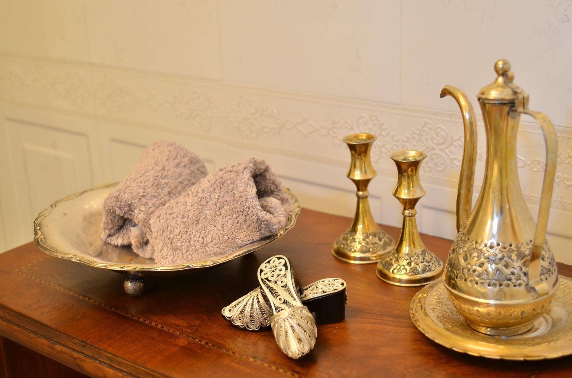 Candle Suites Hotel