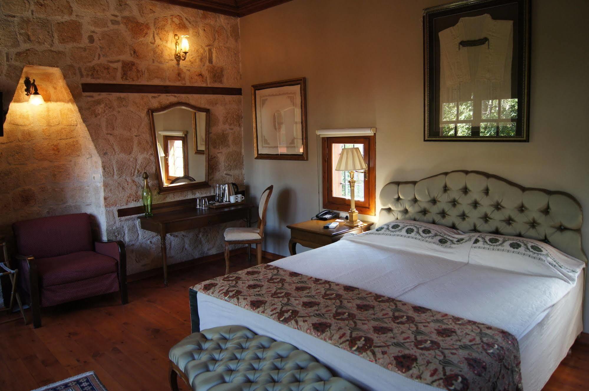 Candle Suites 4* Antalya