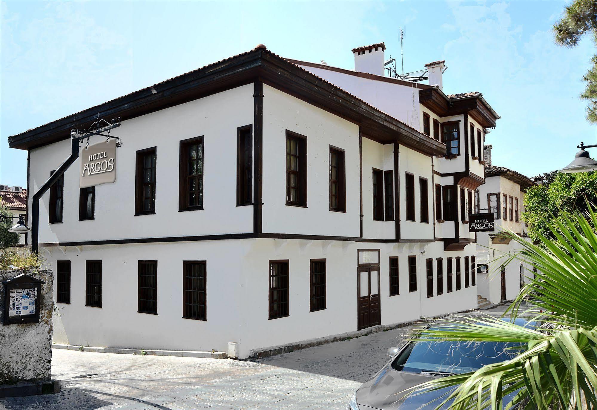 Argos Hotel