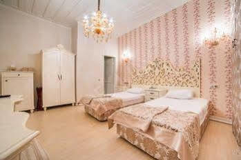 Hotel Lavin 5*
