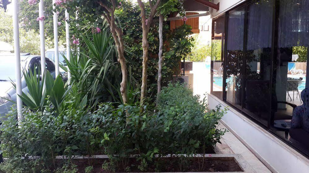 Aparthotel Tunali 3*