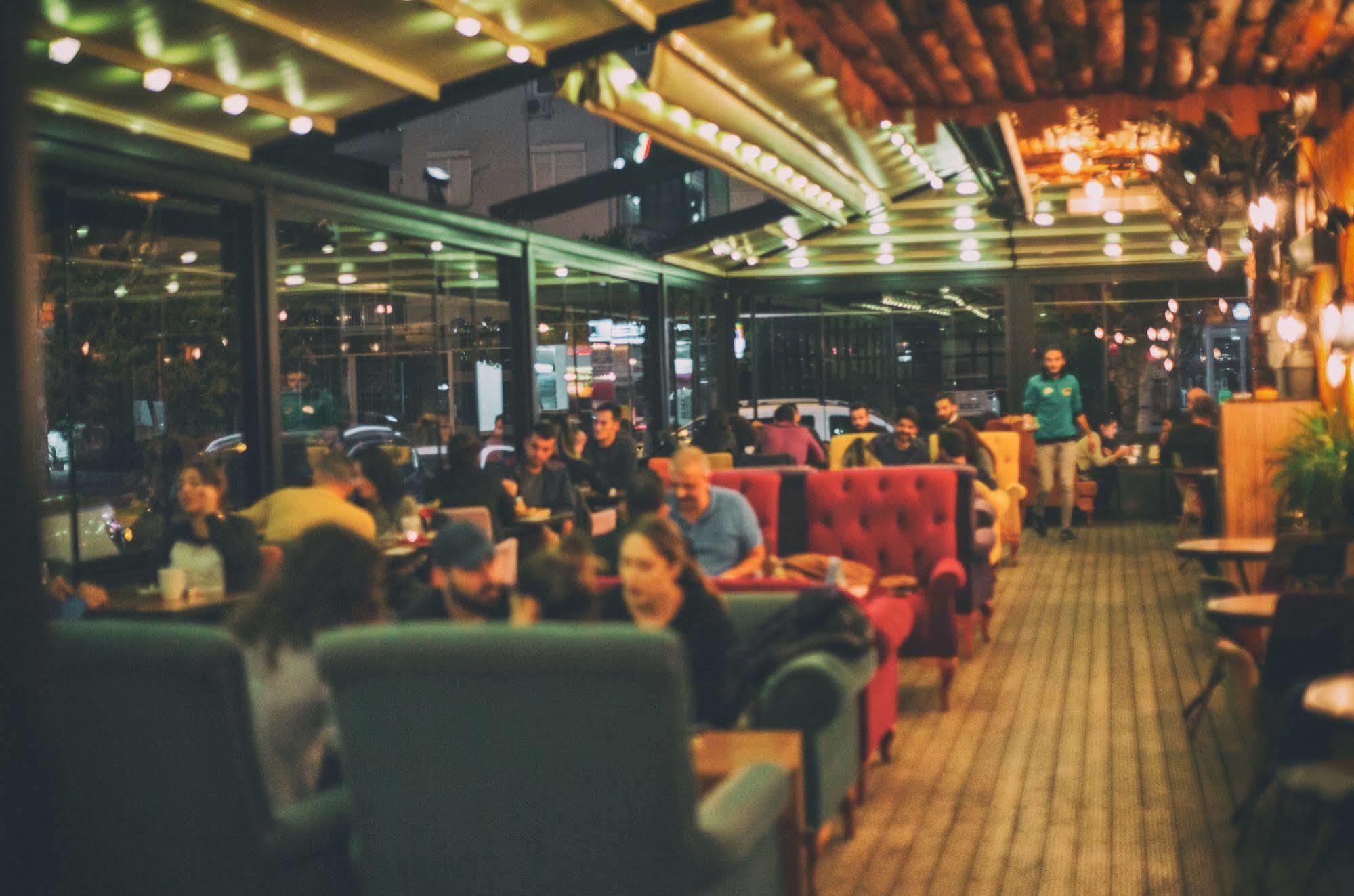 Voswos Garage Coffee Antalya