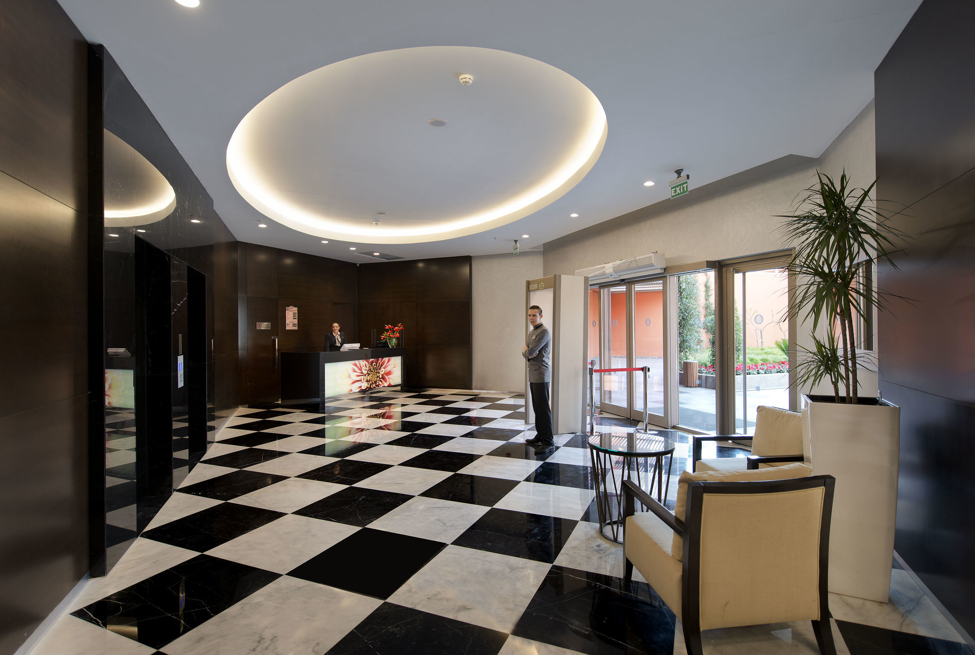 Akra V Otel 4*