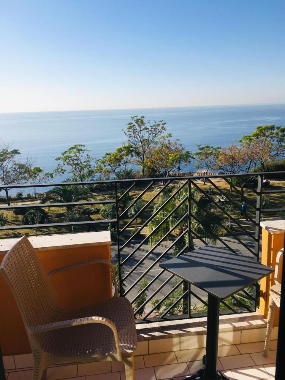 Otel Nebilux 2*