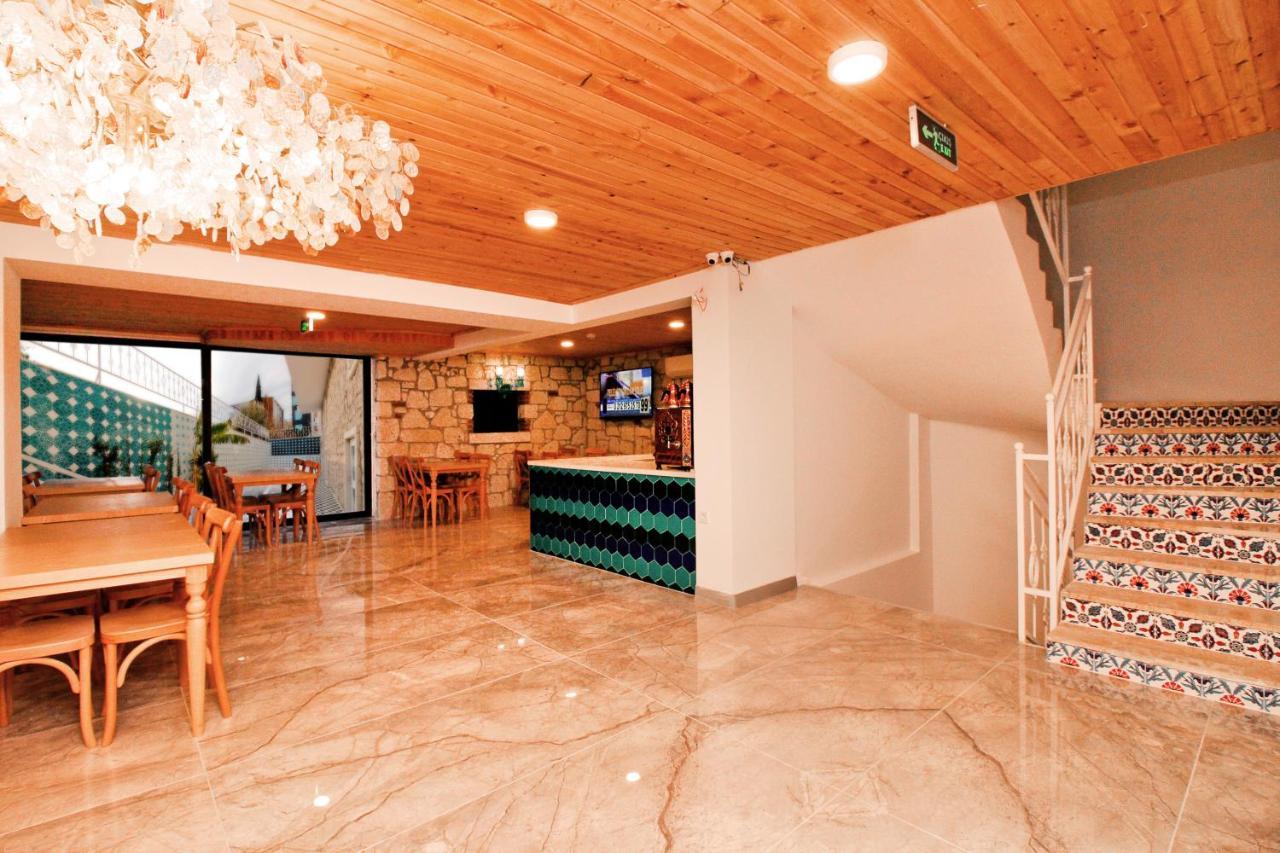 Hotel Yazar Lara