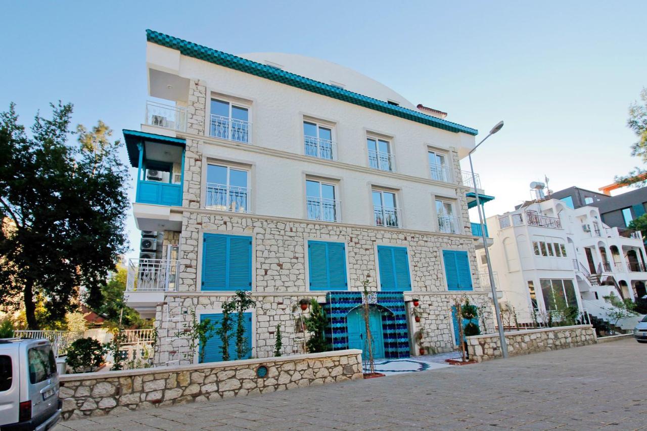 Hotel Yazar Lara