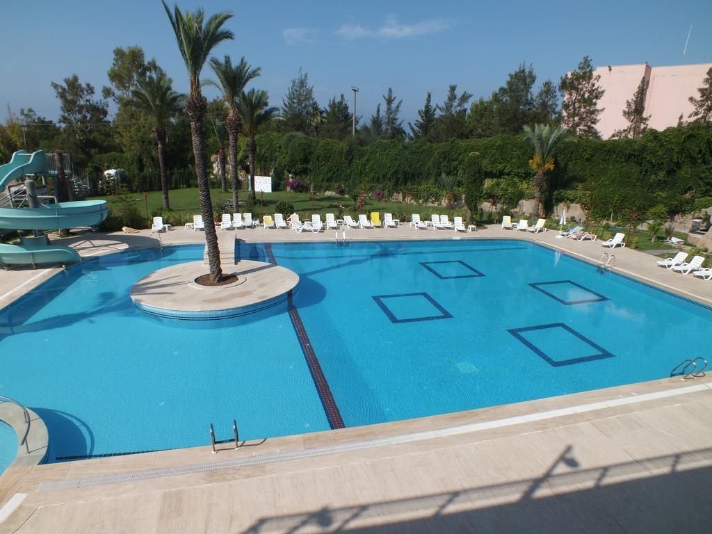 Hotel Suix Lara Antalya