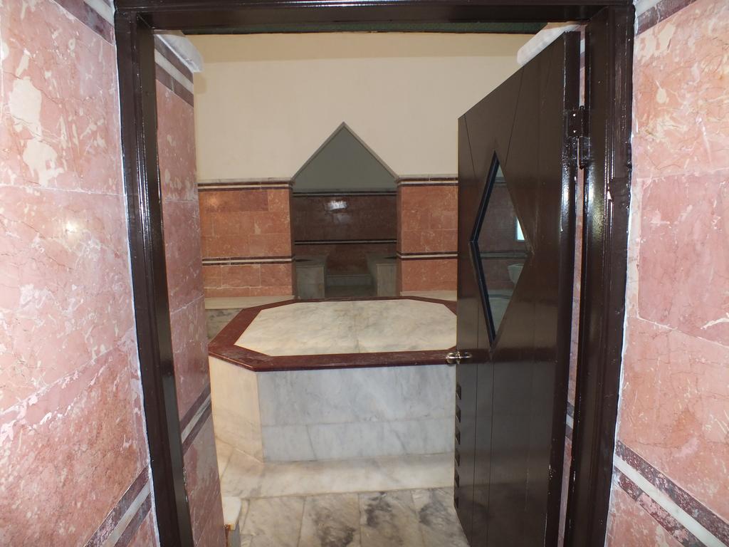 Hotel Suix Lara