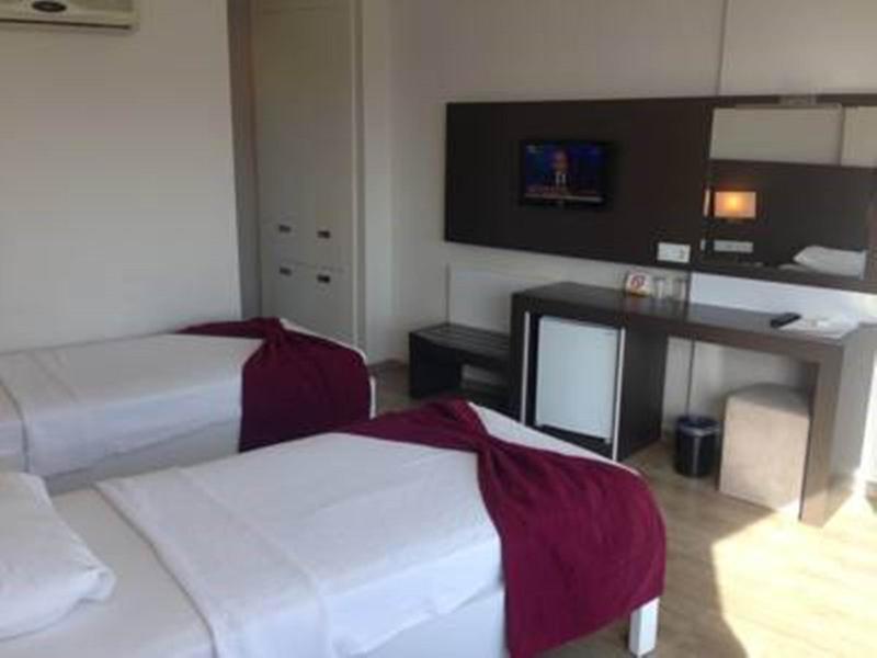 Tourist Hotel