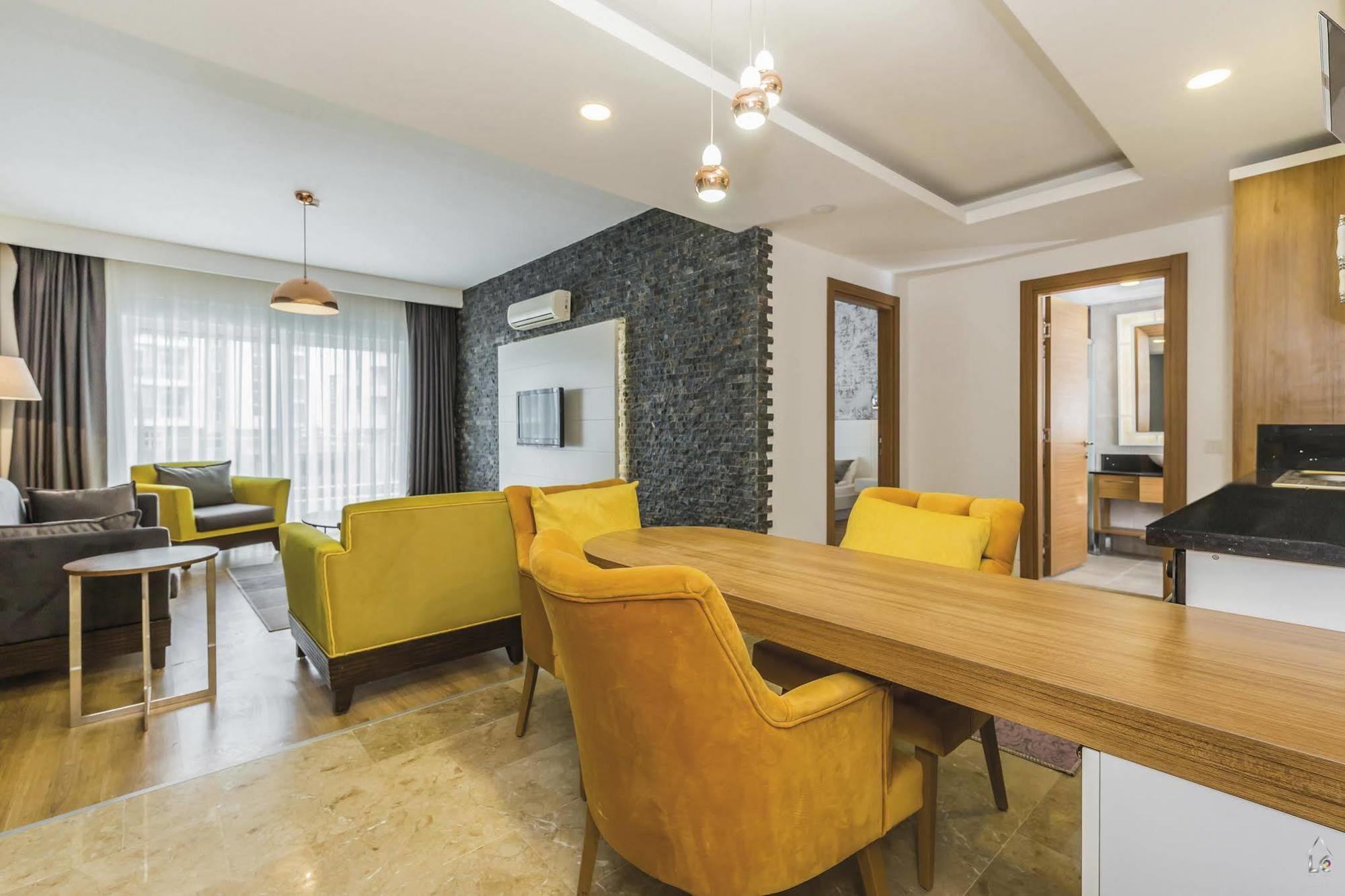 Sherwood Hotel 5*