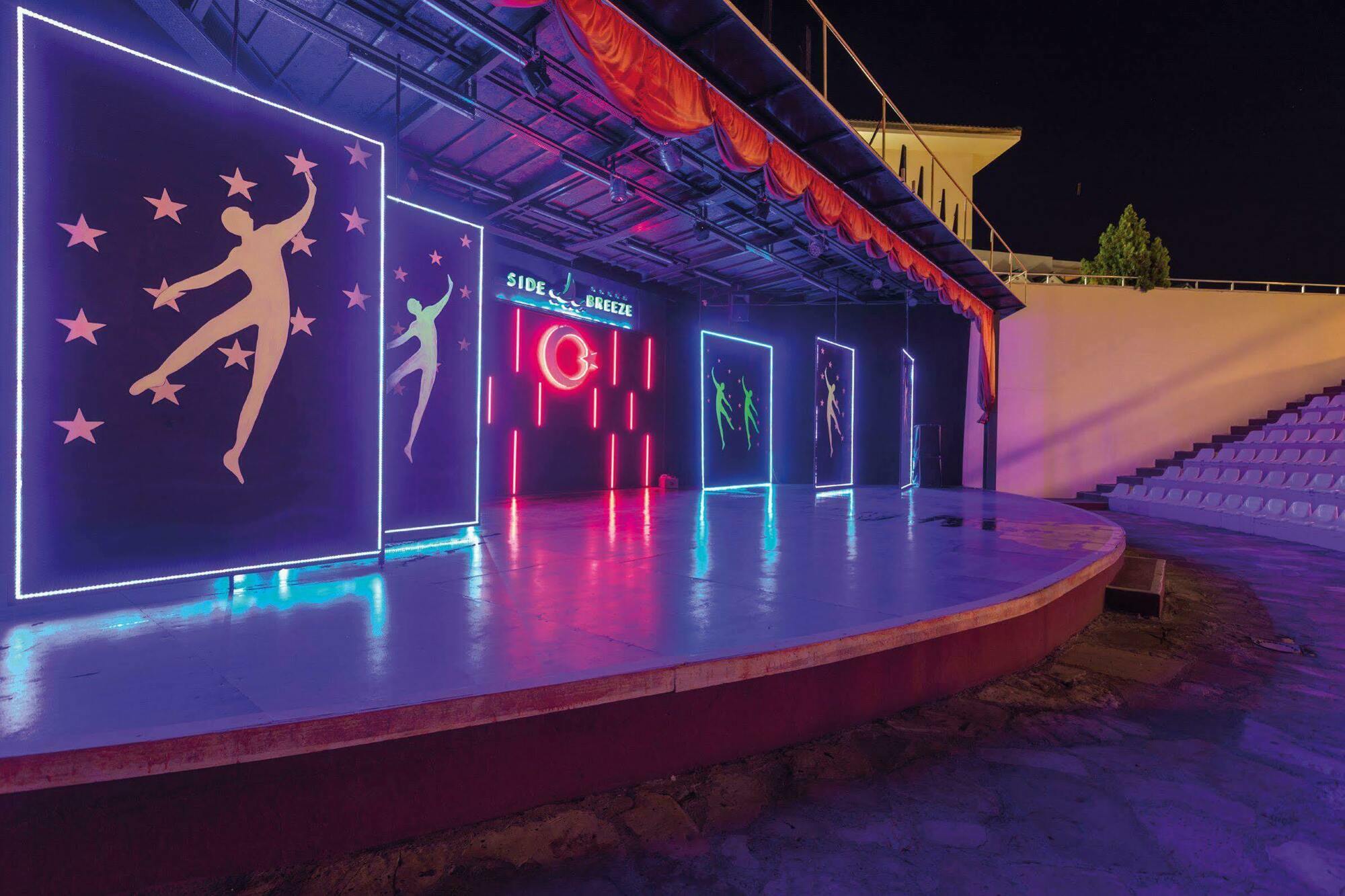 Side Breeze Otel