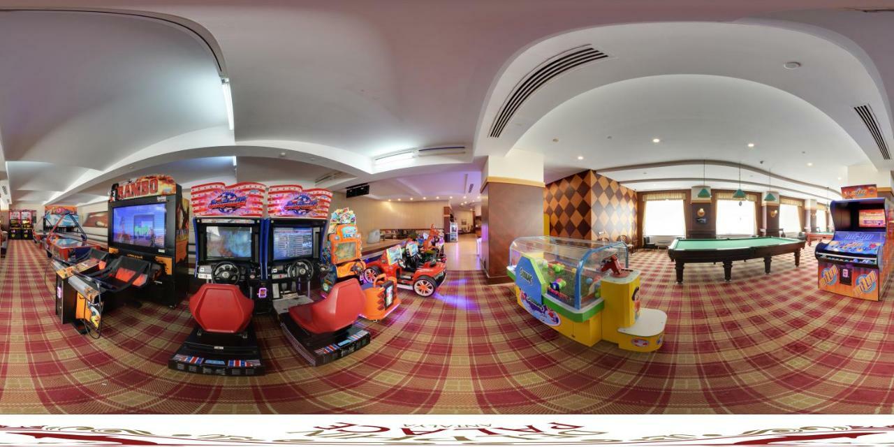 Resort Delphin Palace 5*