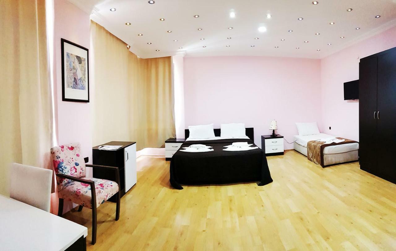 Kolibry Hotel