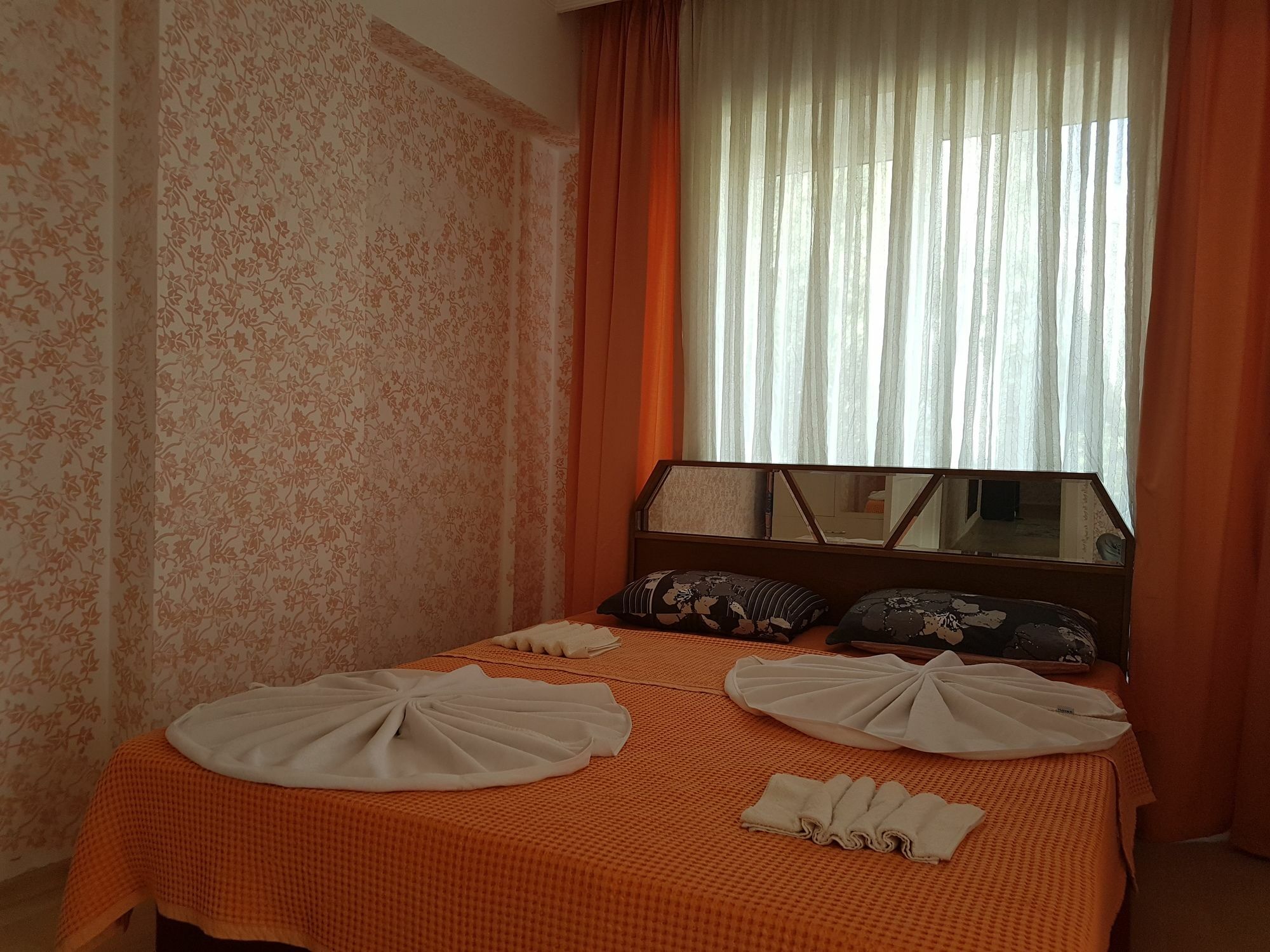 Hotel Vienna 2*
